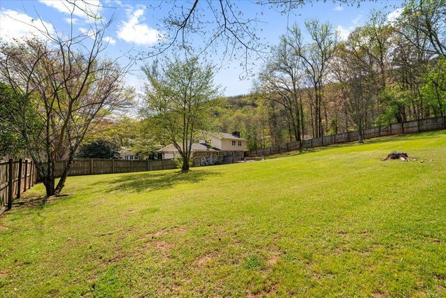 2239 Rocky Face Circle, Dalton, GA 30720