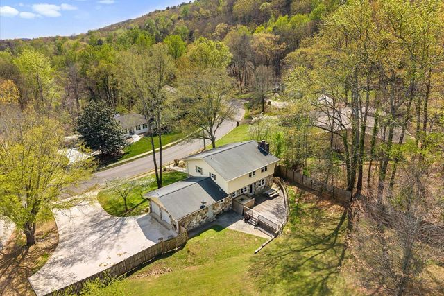 2239 Rocky Face Circle, Dalton, GA 30720