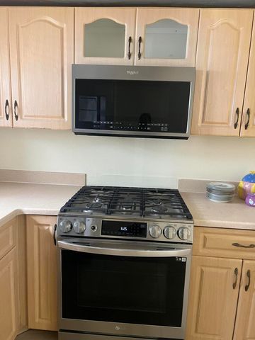 591 Tallulah Road, Lake Worth, FL 33462