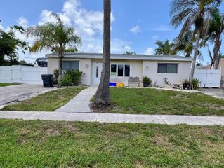 591 Tallulah Road, Lake Worth, FL 33462