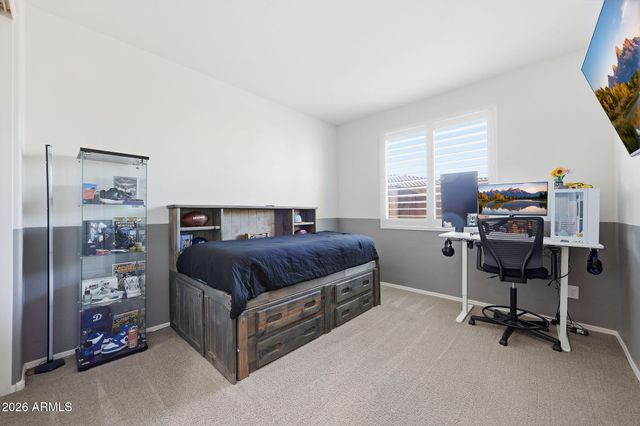 18335 W WOLF Street, Goodyear, AZ 85395