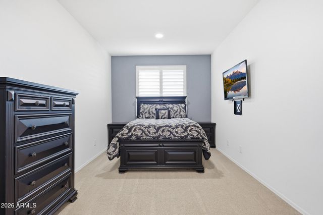 18335 W WOLF Street, Goodyear, AZ 85395