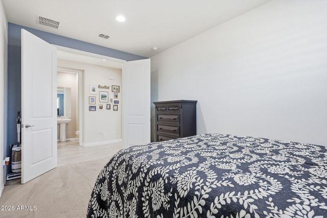 18335 W WOLF Street, Goodyear, AZ 85395