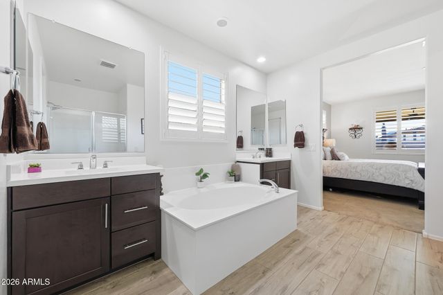 18335 W WOLF Street, Goodyear, AZ 85395