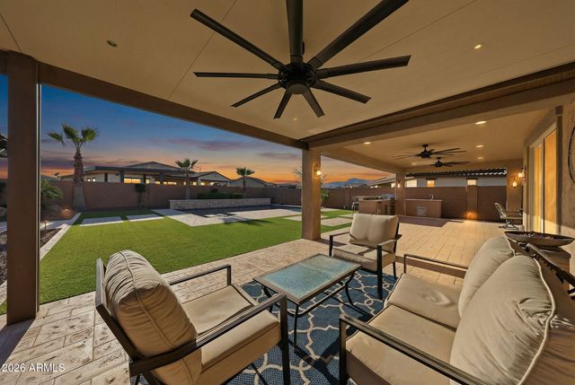 18335 W WOLF Street, Goodyear, AZ 85395