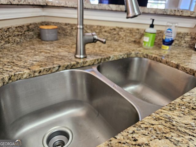 136 Cedars Glen Circle, Villa Rica, GA 30180