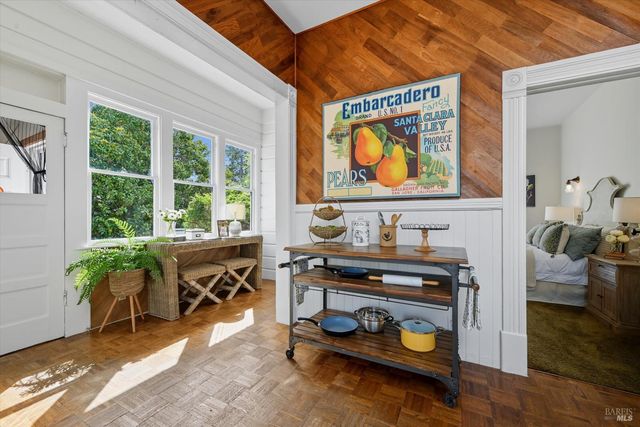 722 Beaver St, Santa Rosa, CA 95404