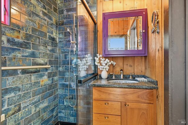 722 Beaver St, Santa Rosa, CA 95404