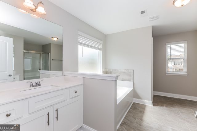 104 Sophie Circle, Locust Grove, GA 30248