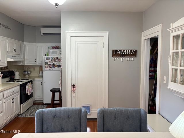 1604 Washington Avenue, Rensselaer, NY 12144