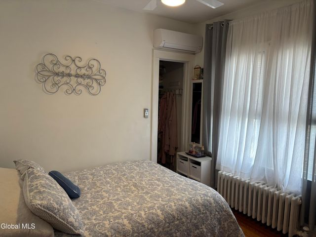 1604 Washington Avenue, Rensselaer, NY 12144