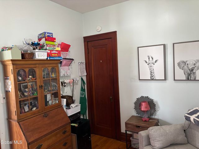 1604 Washington Avenue, Rensselaer, NY 12144