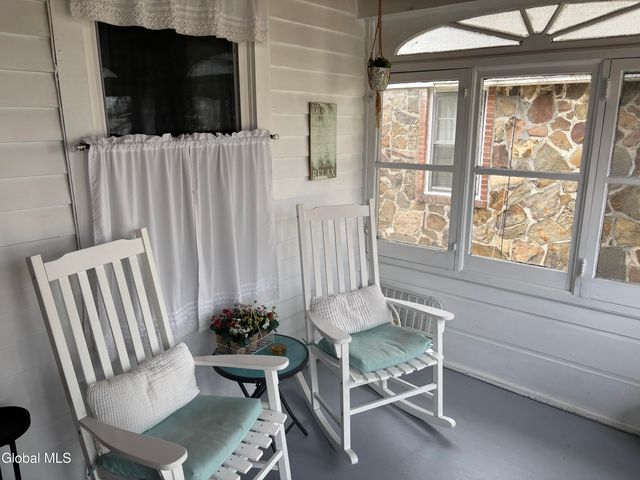 1604 Washington Avenue, Rensselaer, NY 12144