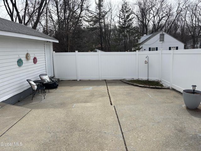 1604 Washington Avenue, Rensselaer, NY 12144