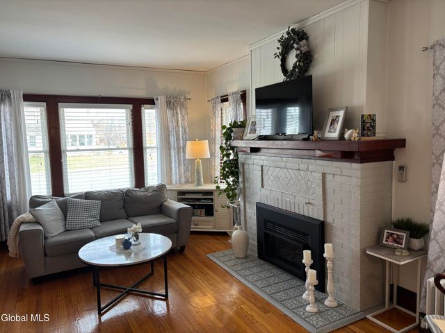 1604 Washington Avenue, Rensselaer, NY 12144