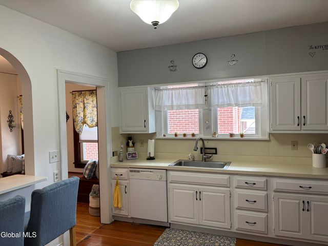 1604 Washington Avenue, Rensselaer, NY 12144