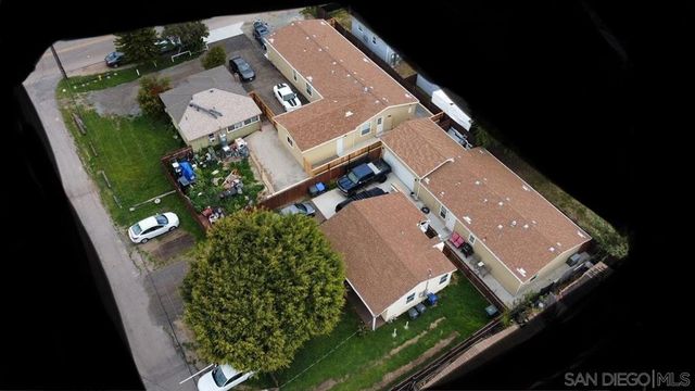 8975 Lamar St, Spring Valley, CA 91977