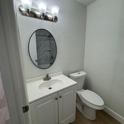 1821 KIM ACRES LANE, Dover, FL 33527