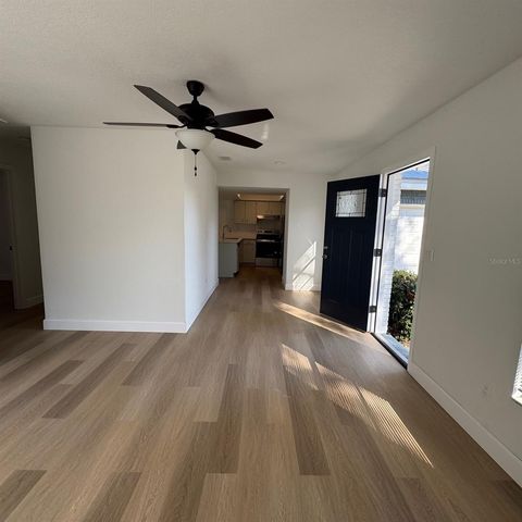 1821 KIM ACRES LANE, Dover, FL 33527