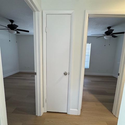 1821 KIM ACRES LANE, Dover, FL 33527