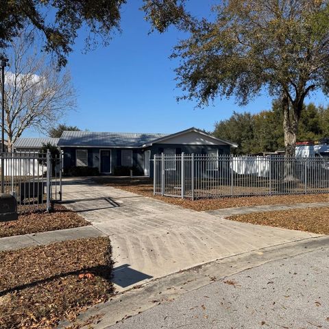 1821 KIM ACRES LANE, Dover, FL 33527