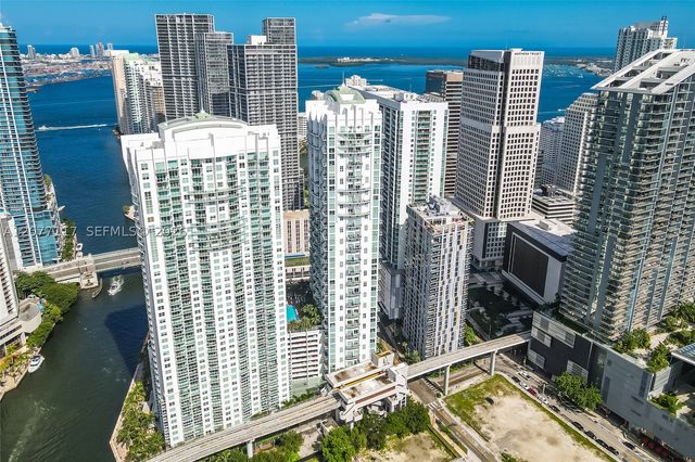 41 SE 5th St 807, Miami, FL 33131