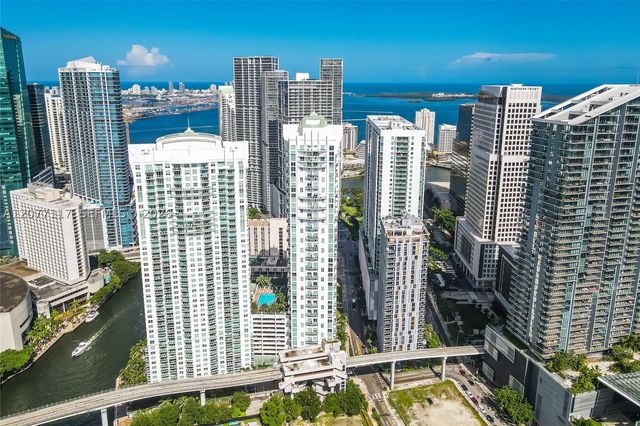 41 SE 5th St 807, Miami, FL 33131
