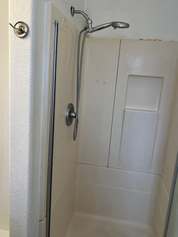 6808 Burdett Way, Sacramento, CA 95823