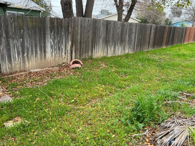 6808 Burdett Way, Sacramento, CA 95823