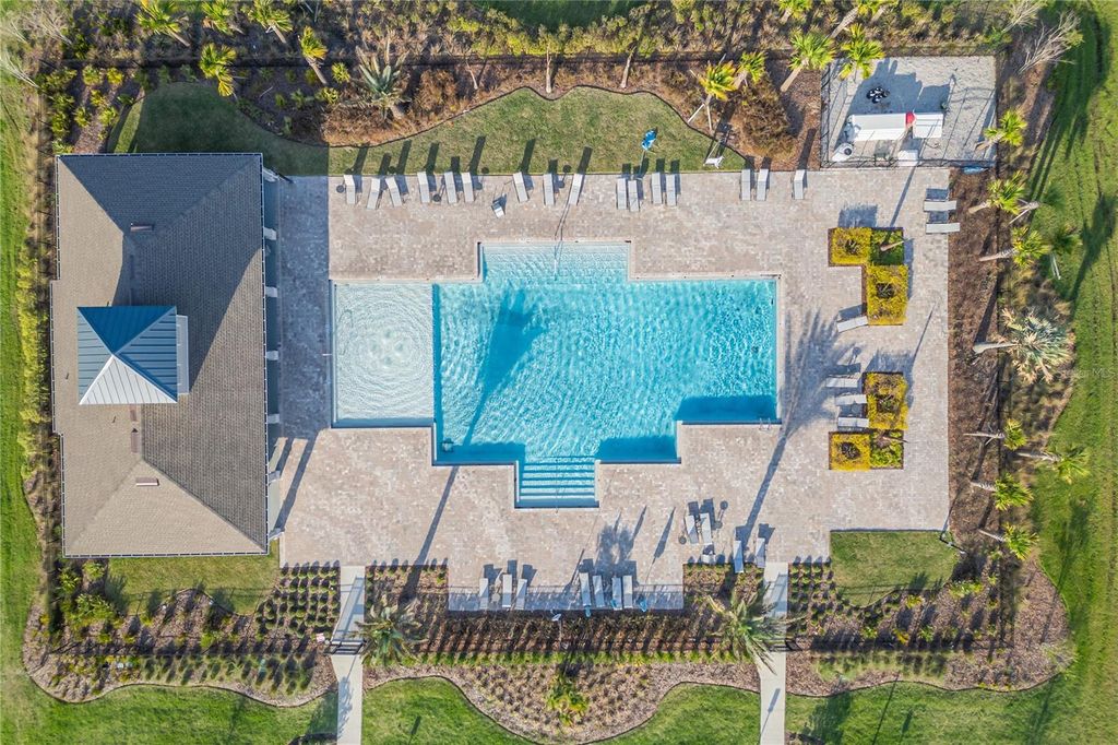 Image 15 of property listing at 4113 MALAWI TRAIL, St Cloud, FL 34772