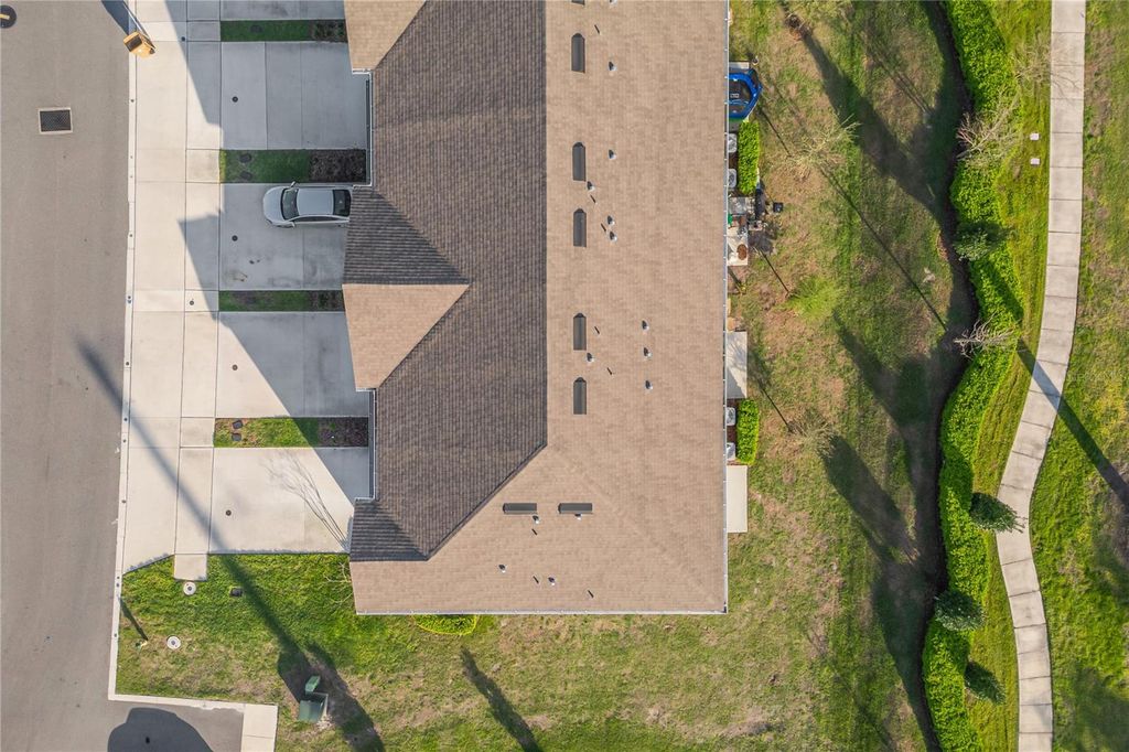 Image 7 of property listing at 4113 MALAWI TRAIL, St Cloud, FL 34772