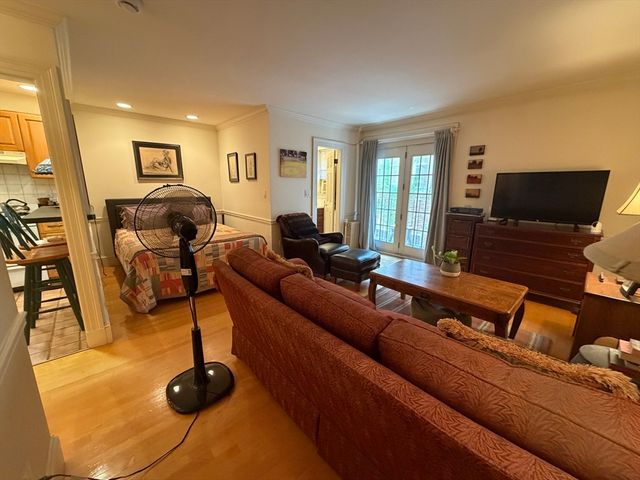 20 Lime 32, Boston, MA 02108