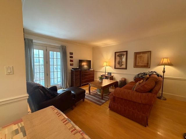 20 Lime 32, Boston, MA 02108