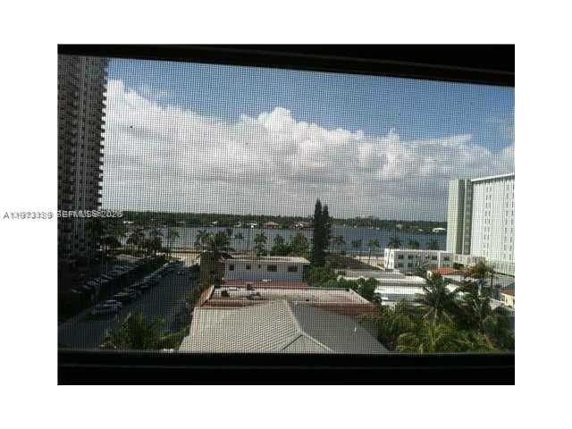 901 S Surf Rd 402, Hollywood, FL 33019