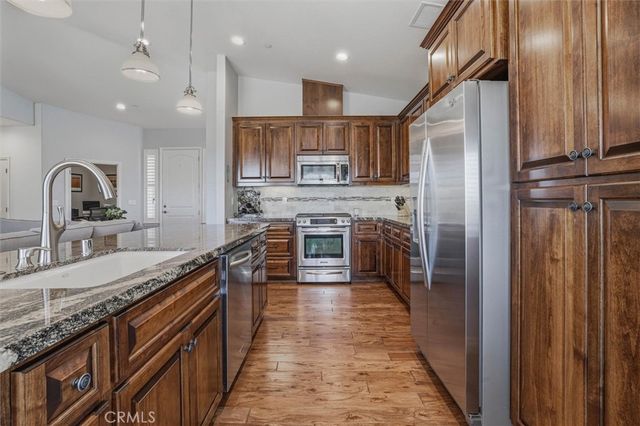 3180 Lakeside Village, Paso Robles, CA 93446