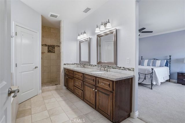 3180 Lakeside Village, Paso Robles, CA 93446