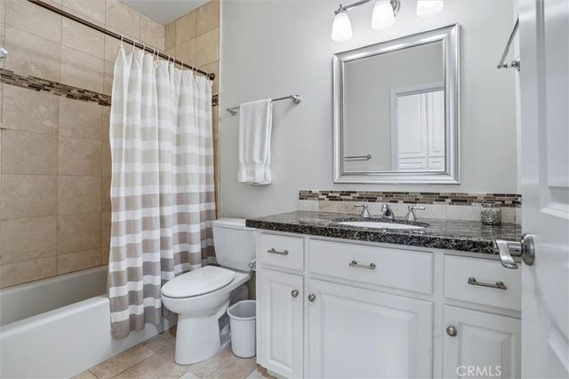 3180 Lakeside Village, Paso Robles, CA 93446