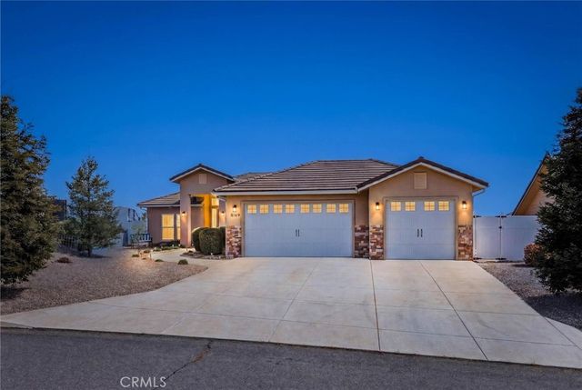 3180 Lakeside Village, Paso Robles, CA 93446