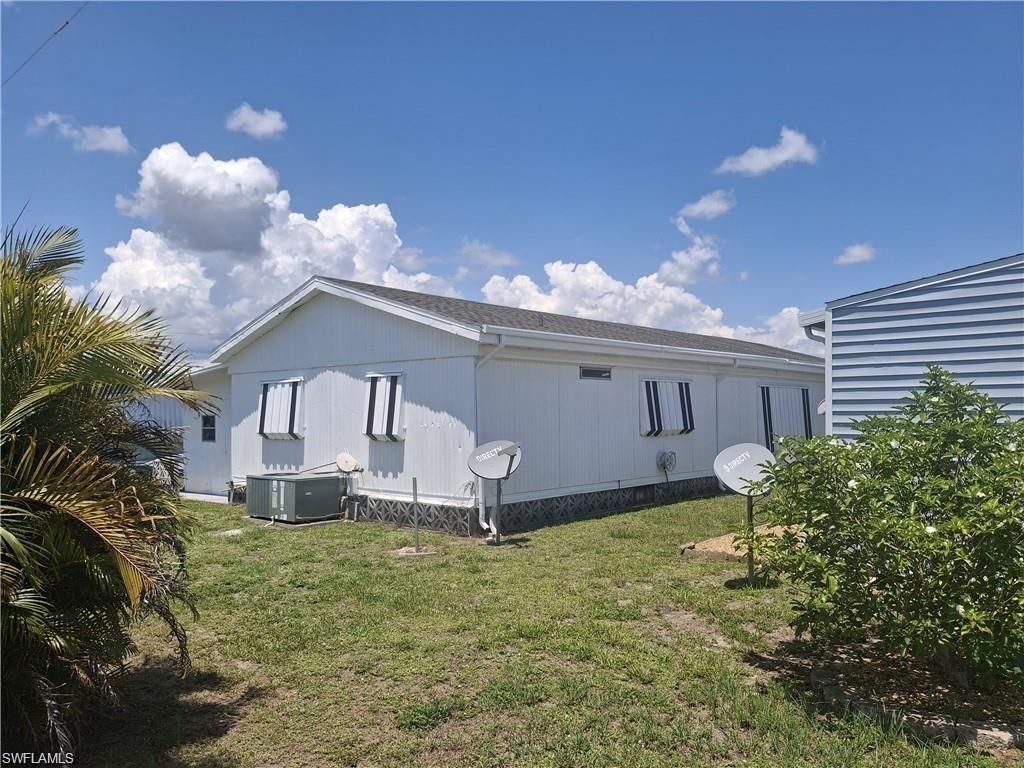16015 Tangelo WAY, NORTH FORT MYERS, FL 33903 — photo 3