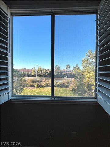 10716 Manchester Park Drive, Las Vegas, NV 89141