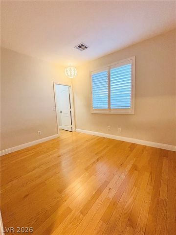 10716 Manchester Park Drive, Las Vegas, NV 89141