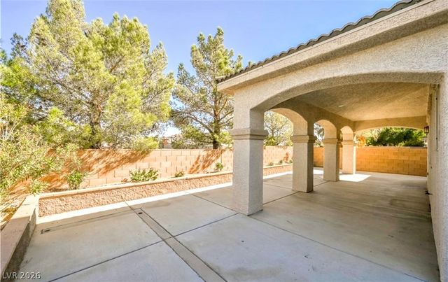 10716 Manchester Park Drive, Las Vegas, NV 89141