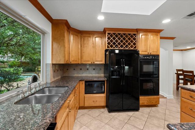 2802 Valley Manor Drive, Houston, TX 77339