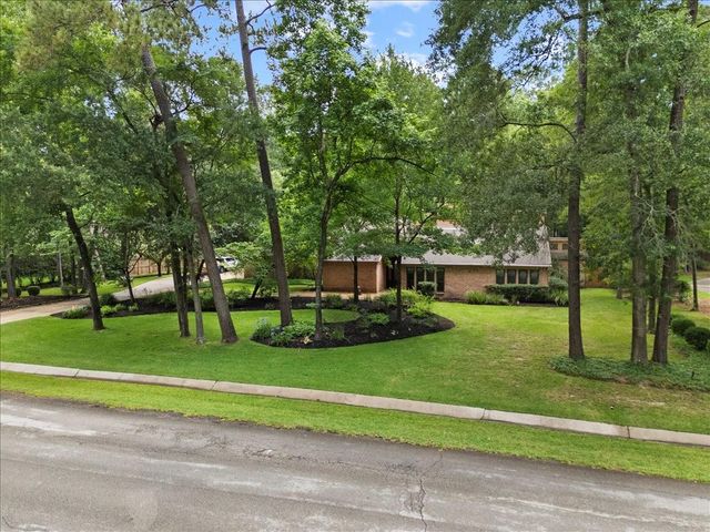 2802 Valley Manor Drive, Houston, TX 77339