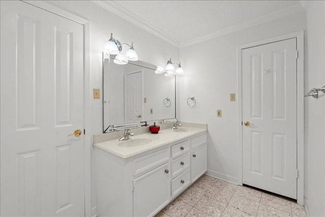 2802 Valley Manor Drive, Houston, TX 77339