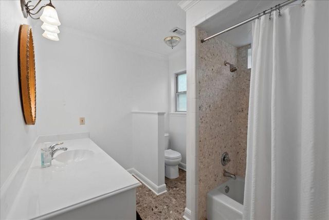2802 Valley Manor Drive, Houston, TX 77339