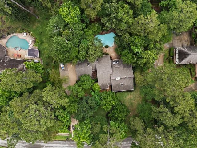 2802 Valley Manor Drive, Houston, TX 77339