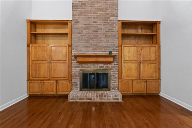2802 Valley Manor Drive, Houston, TX 77339