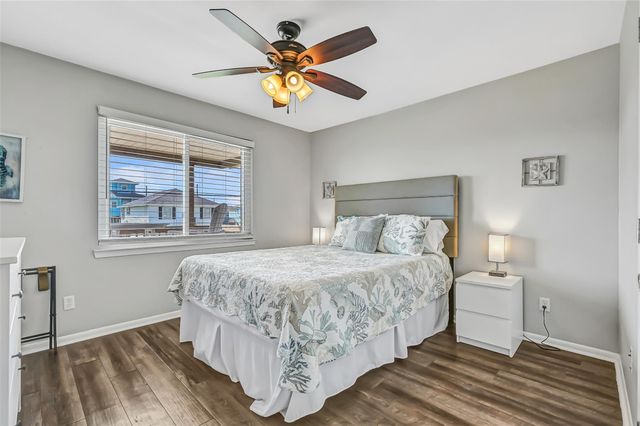 21600 Zachary Drive, Galveston, TX 77554