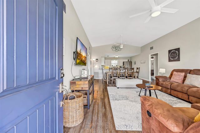 21600 Zachary Drive, Galveston, TX 77554